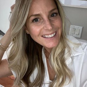 Meet your Posher, Rebecca